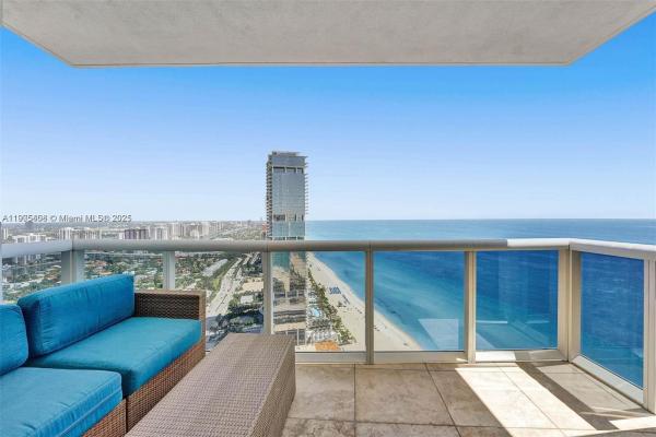 Trump Royale, 18201 Collins Ave #5202, Sunny Isles Beach, Florida 33160, image 1