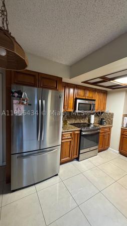Spicewood At The Hammocks, 15039 SW 89th Terrace Rd #, The Hammocks, Florida 33196, image 2