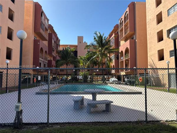 Golden Gate, 460 E 23rd St #508, Hialeah, Florida 33013, image 1