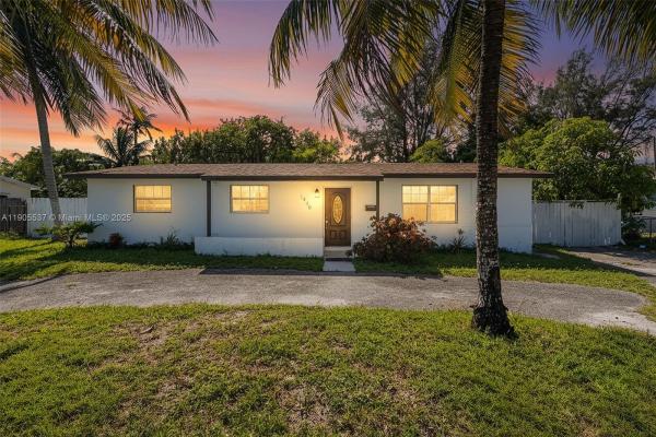 Lauderdale Villas, 1436 NW 19th St, Fort Lauderdale, Florida 33311, image 1