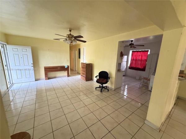 Broadmoor Manor, 9100 Broad Manor Rd, West Little River, Florida 33147, image 3