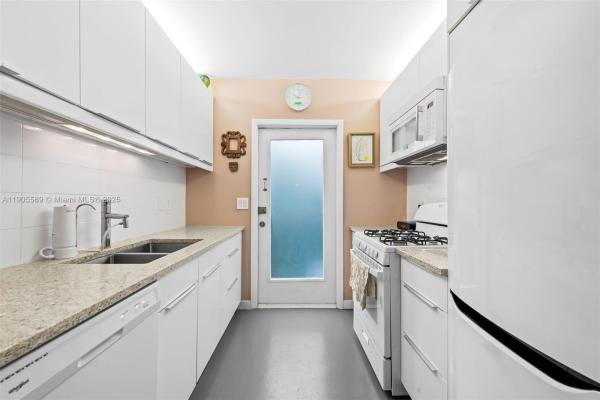 821 Jefferson, 823 Jefferson Ave #6, Miami Beach, Florida 33139, image 1