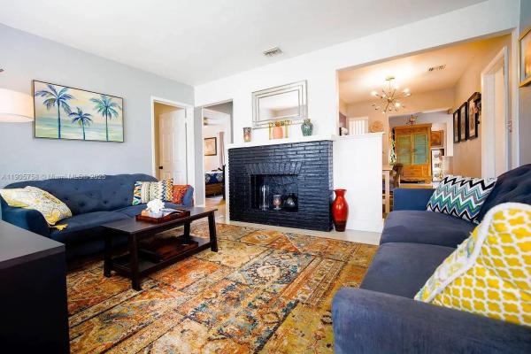 South Middle River, 1505 NW 7th Ter, Fort Lauderdale, Florida 33311, image 1