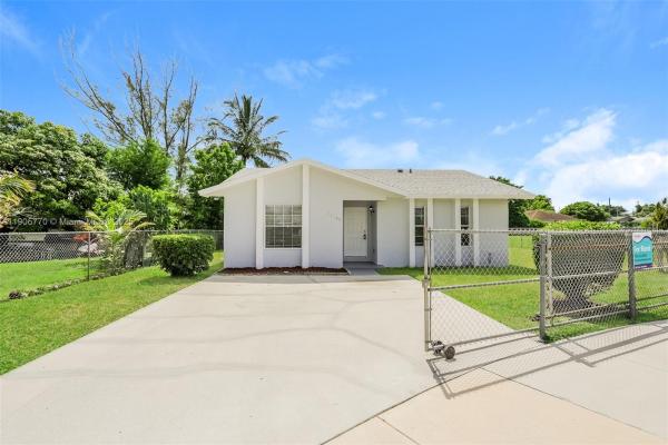 16905 SW 106th Ct, Miami, Florida 33157, image 1