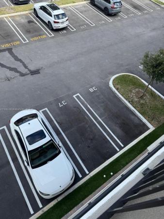 Doral, Florida 33166, image 1