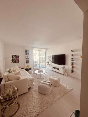 Clearview Towers, 2829 Indian Creek Dr #608, Miami Beach, Florida 33140, image 1