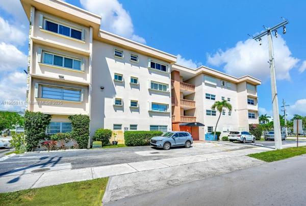Gulfstream Garden, 410 SE 2nd St #223, Hallandale Beach, Florida 33009, image 1