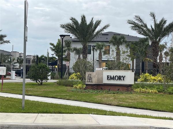 Emory Townhomes, 8366 NW 7th Ct 0, Plantation, Florida 33324, image 1