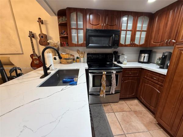 Brickell Key Two, 540 Brickell Key Dr #212, Miami, Florida 33131, image 1