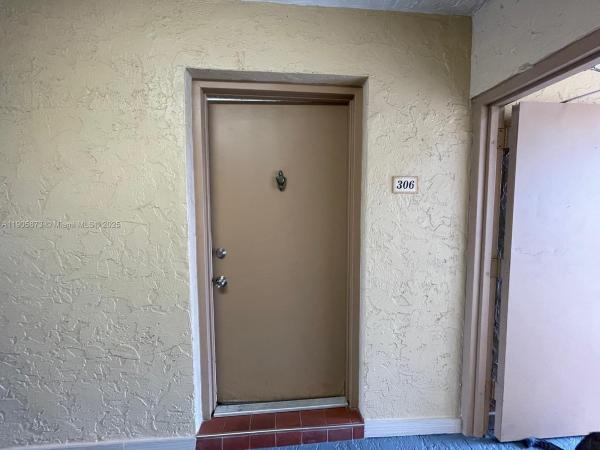 Doral Gardens 2, 5231 Geneva Way #306, Doral, Florida 33166, image 1