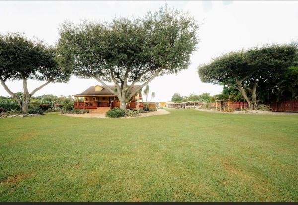 23550 SW 214th Pl, Homestead, Florida 33031, image 1