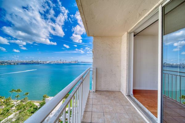 Isola, 770 Claughton Island Dr #1803, Miami, Florida 33131, image 1
