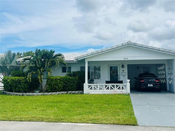 Sunset Isle 13, Tamarac, Florida 33321, image 1