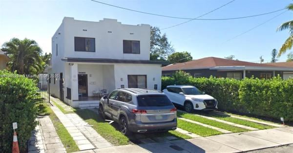 Stuarts, 920 SW 9th St #A, Miami, Florida 33130, image 1