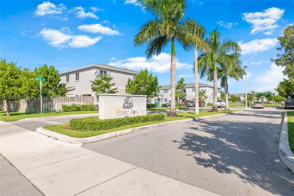 Forest Park Villas, 1270 NW 3rd Ln, Florida City, Florida 33034, image 2