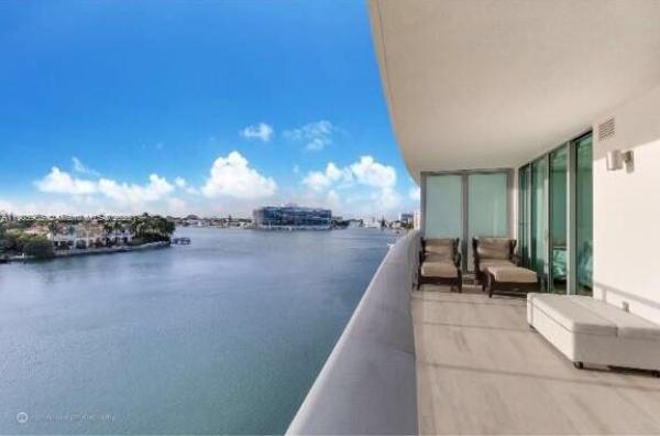 Peloro, 6620 Indian Creek Dr #508, Miami Beach, Florida 33141, image 1