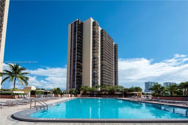 Coronado Towers, 20379 W Country Club Dr #1035, Aventura, Florida 33180, image 1