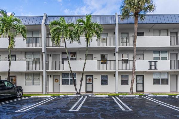 Island Club, 777 S Federal Hwy #203H, Pompano Beach, Florida 33062, image 1