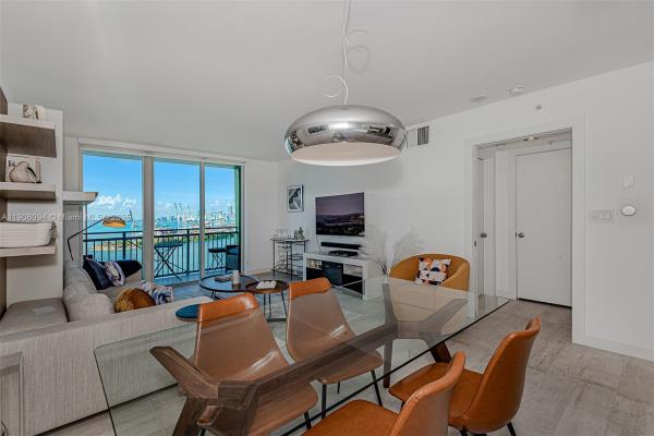 Yacht Club At Portofino, 90 Alton Rd #2506, Miami Beach, Florida 33139, image 2