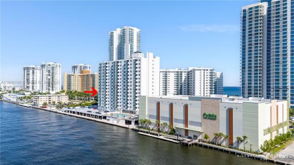 The Residences On Hollywood Beach, 3000 S Ocean Dr #520, Hollywood, Florida 33019, image 2
