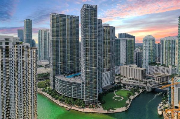 Icon Brickell Tower 2, 495 Brickell Ave #1606, Miami, Florida 33131, image 1