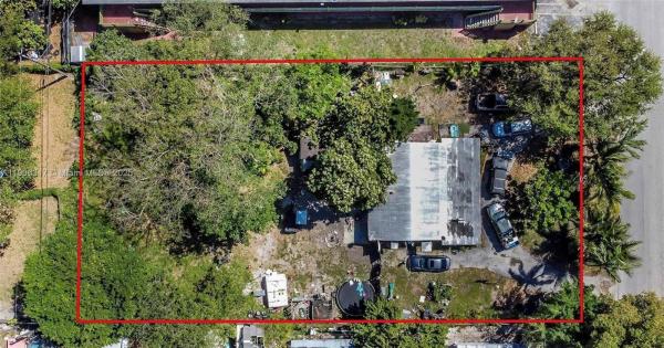 Hollywood Little Ranches, 2743 Pierce St, Hollywood, Florida 33020, image 1