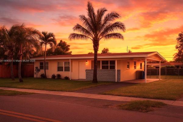 Twin Lakes South, 1060 W Prospect Rd #, Oakland Park, Florida 33309, image 1