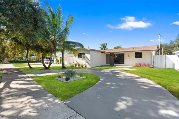 Hollywood Hills, 1604 N Park Rd, Hollywood, Florida 33021, image 1