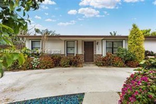 1765 SW 3rd Ct, Homestead, Florida 33030, image 1