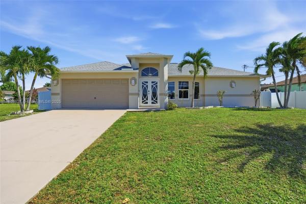 Cape Coral, Cape Coral, Florida 33914, image 1