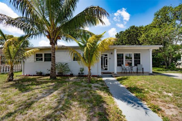 Bonnie Briar Estates, 3610 NW 171st St, Miami Gardens, Florida 33056, image 3