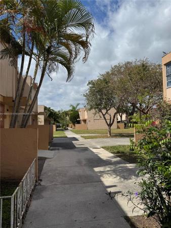 Lee Park, 6007 SW 69th St #74, South Miami, Florida 33143, image 3