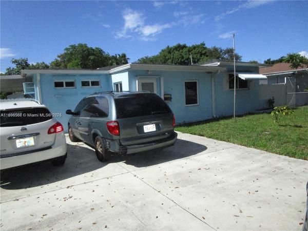 Crosswinds, North Miami, Florida 33168, image 3