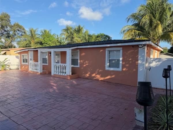 Fulford Highlands, 361 NE 160th Ter, Golden Glades, Florida 33162, image 2