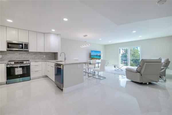 Castle Gardens, 4770 NW 21st St #302, Lauderhill, Florida 33313, image 1