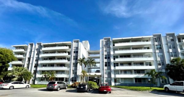 The Vintage, 1080 94th St #108, Bay Harbor Islands, Florida 33154, image 1