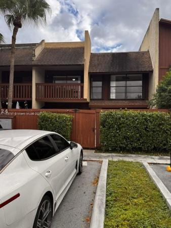 6724 SW 114th Pl #F, Unincorporated Dade County, Florida 33173, image 1