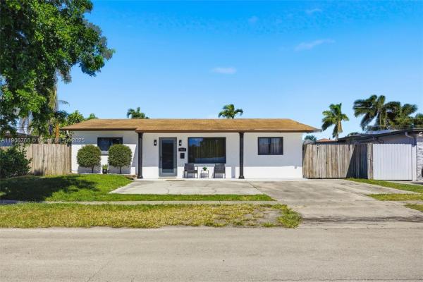 Boulevard Heights, 7511 Taylor St, Hollywood, Florida 33024, image 1