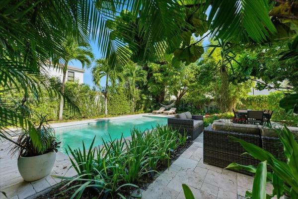 617 NE 191st St, Miami, Florida 33179, image 1