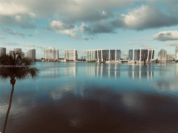 Les Pelicans, 18260 N Bay Rd #420, Sunny Isles Beach, Florida 33160, image 1