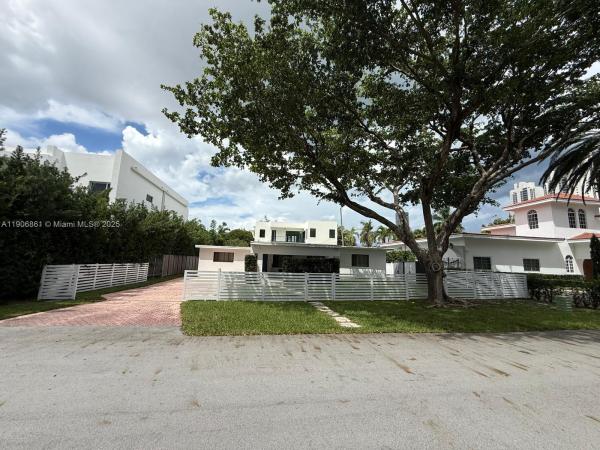 Golden Shores Ocean Boulevard Estates, 245 189th Ter, Sunny Isles Beach, Florida 33160, image 1