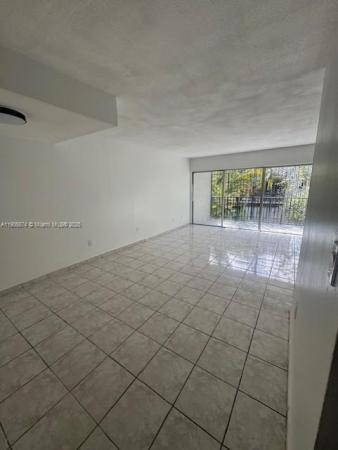 230 NW 87th Ave #I206, Miami, Florida 33172, image 1