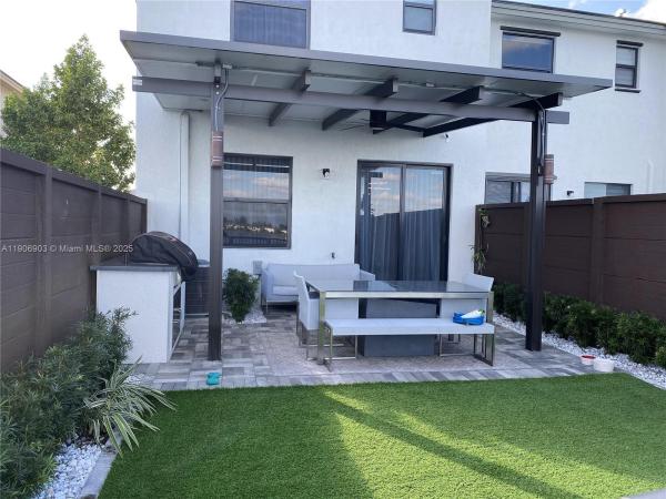 Satori, 15855 NW 90th Ct, Miami Lakes, Florida 33018, image 1