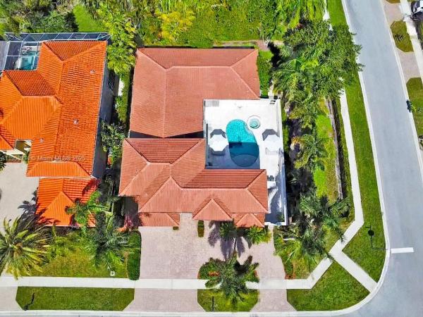 The Shores At Boca Raton, 18715 Ocean Mist Dr, Boca Raton, Florida 33498, image 2