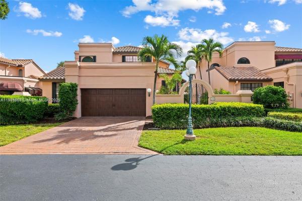 Villa D'Este, 718 Deer Creek Via Verona #718, Deerfield Beach, Florida 33442, image 1
