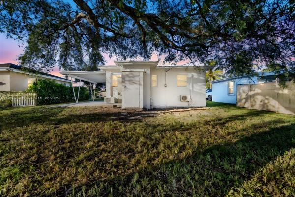Welwyn Manor, 6326 SW 24th St, Miramar, Florida 33023, image 2