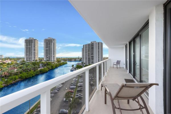 Flamenco, 3701 N Country Club Dr #1009, Aventura, Florida 33180, image 2