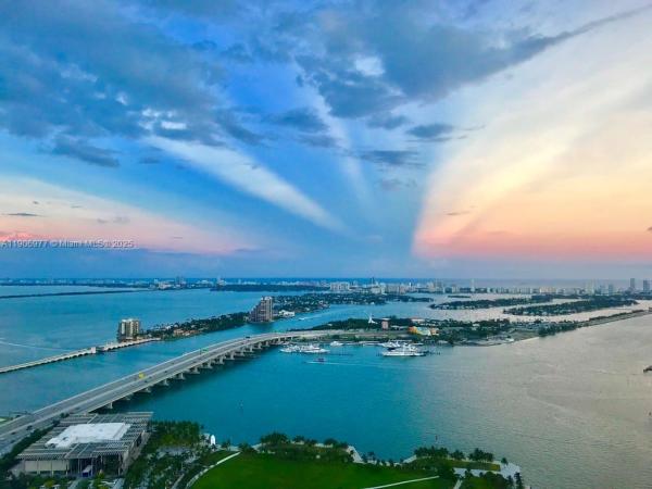 900 Biscayne Bay, 900 Biscayne Blvd #5005, Miami, Florida 33132, image 1