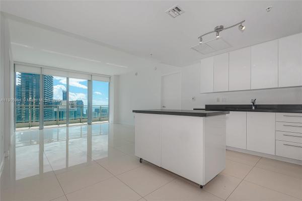 Mint At Riverfront, 92 SW 3rd St #3503, Miami, Florida 33130, image 2