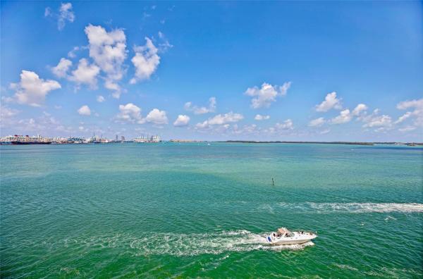 Isola, 770 Claughton Island Dr #915, Miami, Florida 33131, image 1